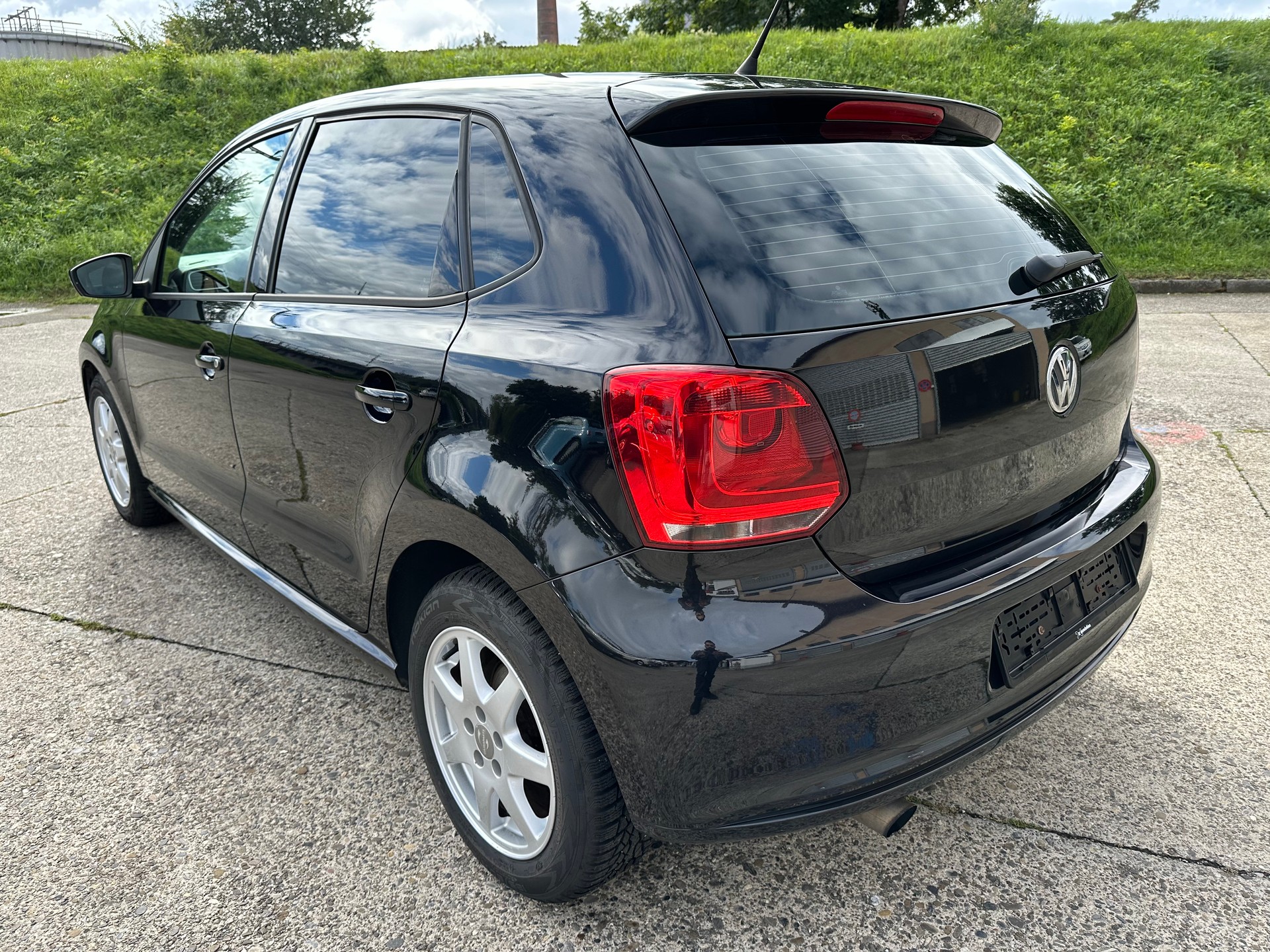 VW Polo 1.2 TSI Highline-image-2