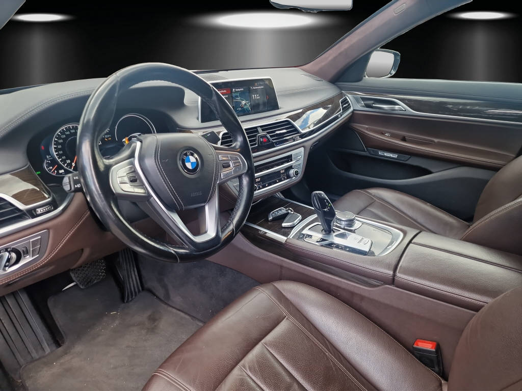BMW 730Ld xDrive ( Langversion)-image-8