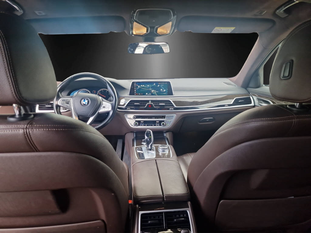 BMW 730Ld xDrive ( Langversion)-image-10