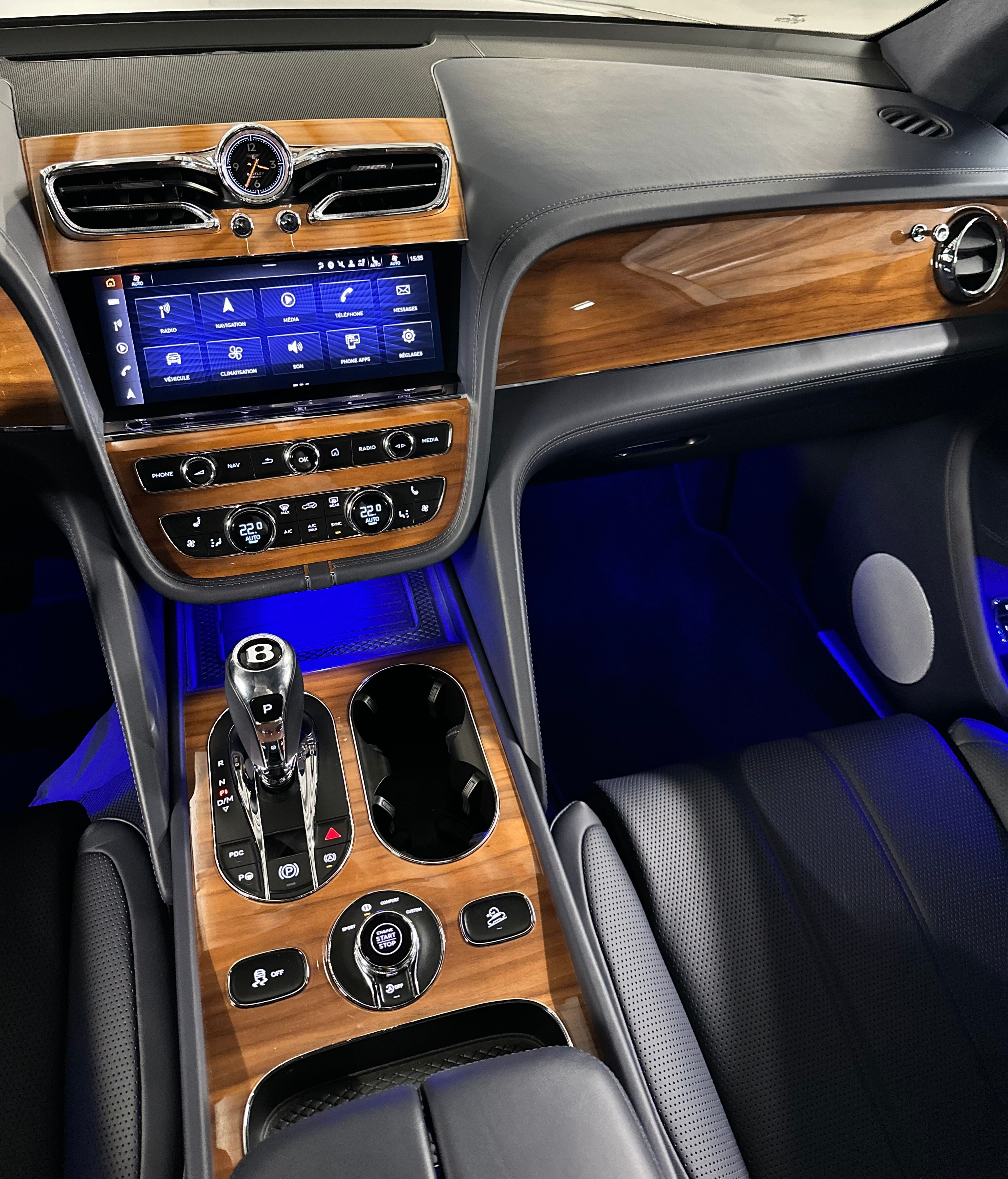 Image BENTLEY BENTAYGA Bentayga V8