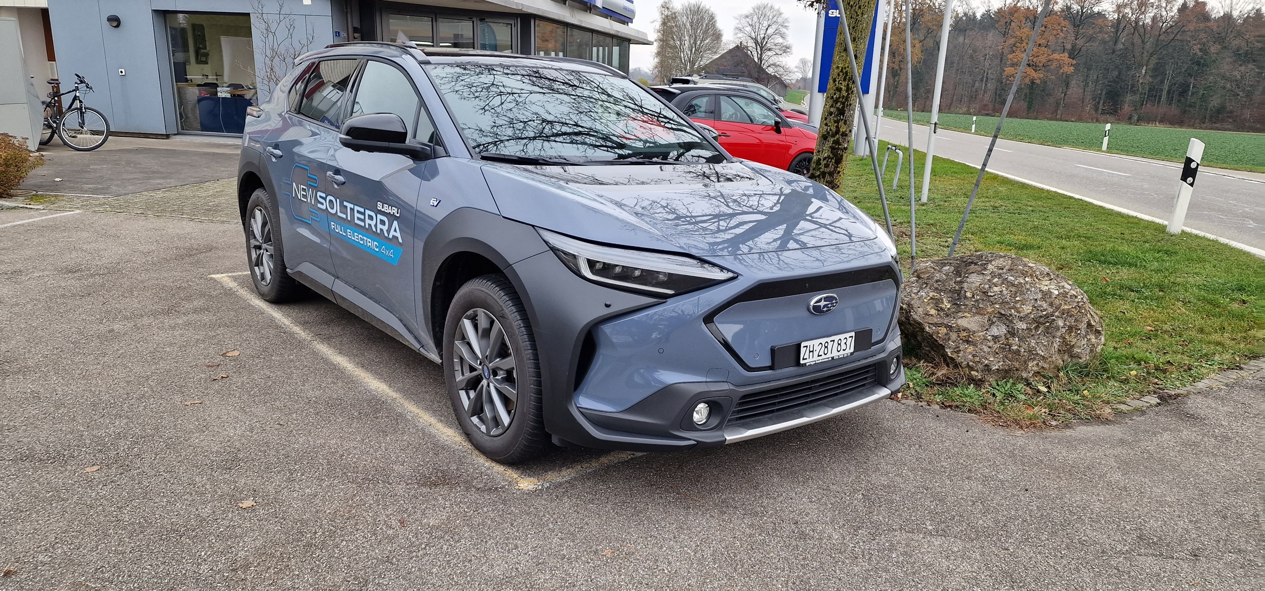 SUBARU Solterra eV Luxury (Kombi)