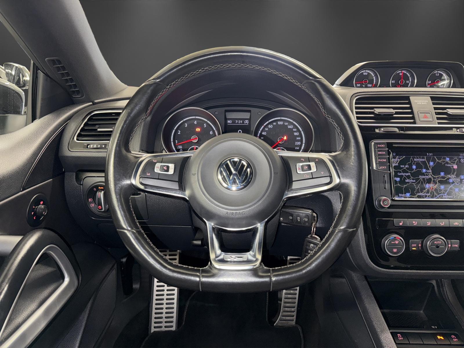 VW Scirocco 2.0 TSI R-Line-image-11