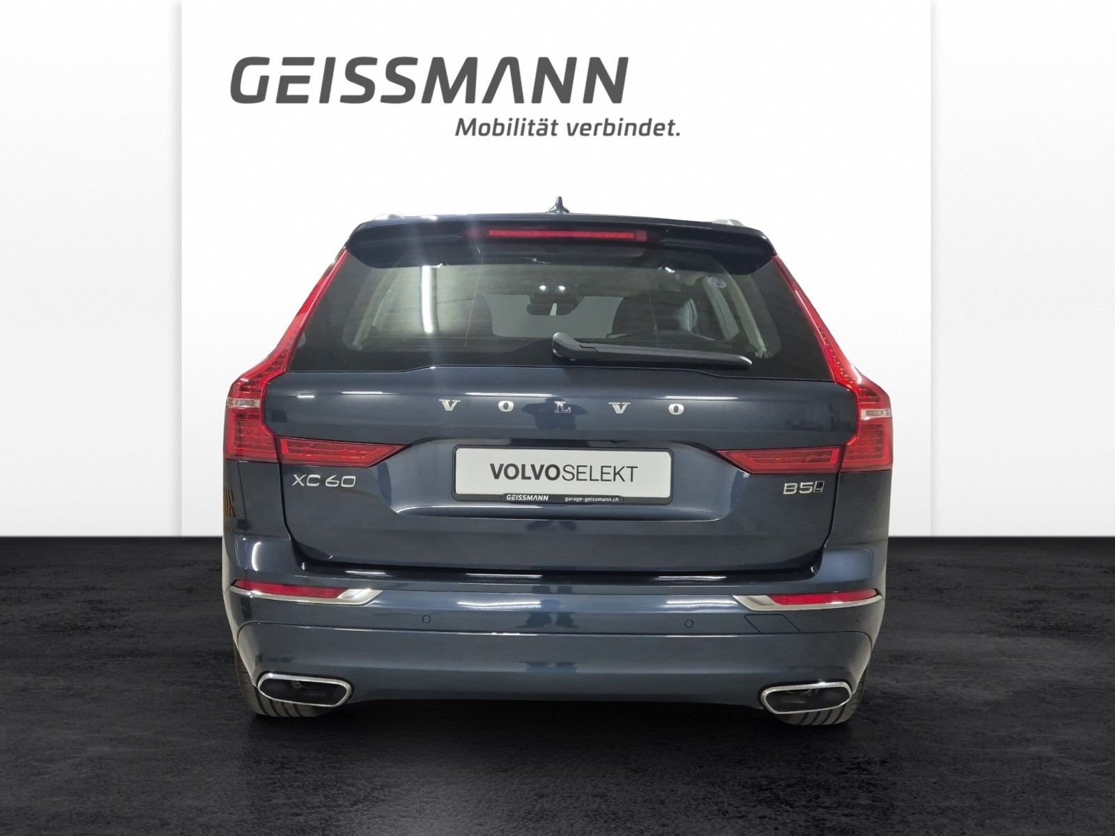 VOLVO XC60 2.0 B5 MH Inscription AWD-image-6