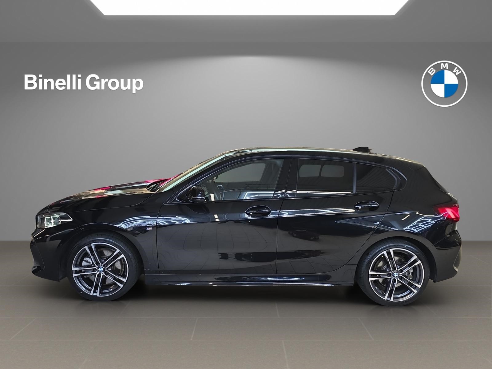 BMW 120d xDrive M Sport-showroom-element-1