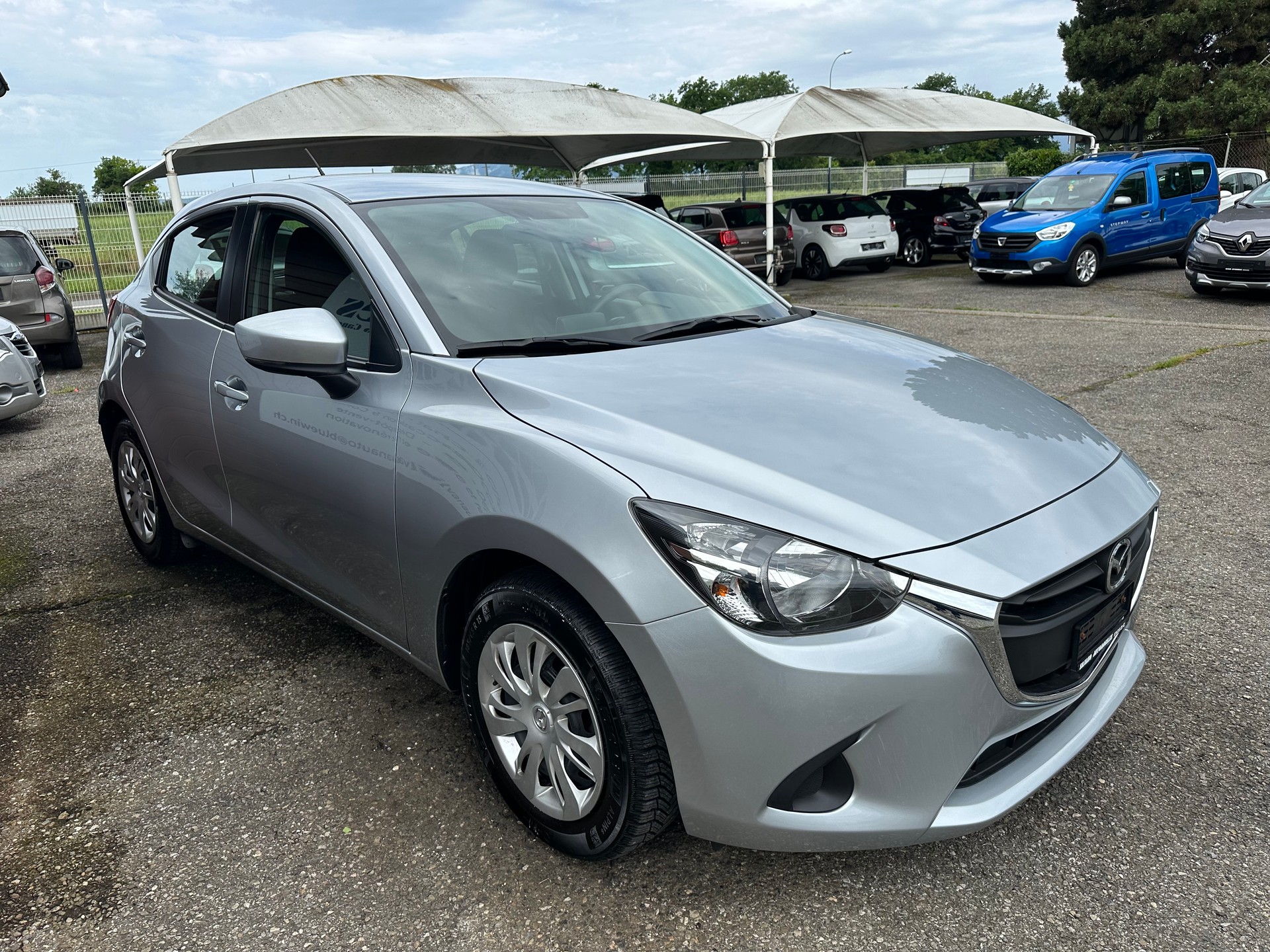MAZDA 2 SKYACTIV-G 90 Ambition-showroom-element-2