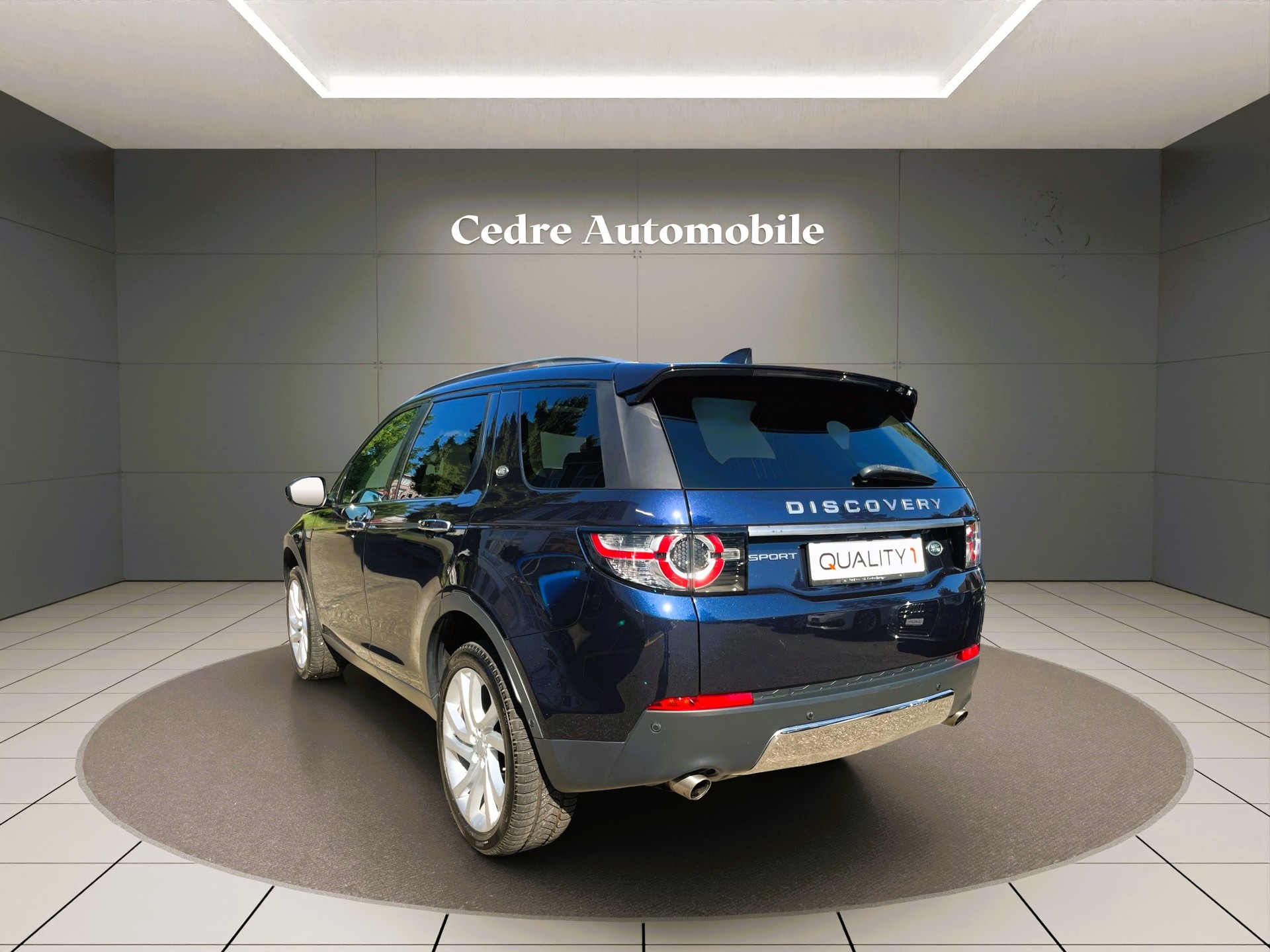 LAND ROVER Discovery Sport 2.0 TD4 HSE Luxury AT9-showroom-element-3