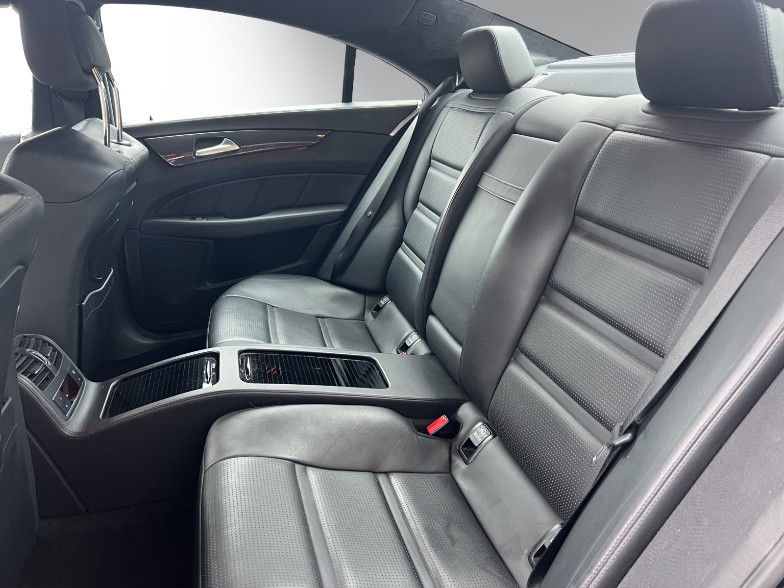 Image MERCEDES-BENZ CLS-63-AMG CLS 63 AMG Speedshift MCT