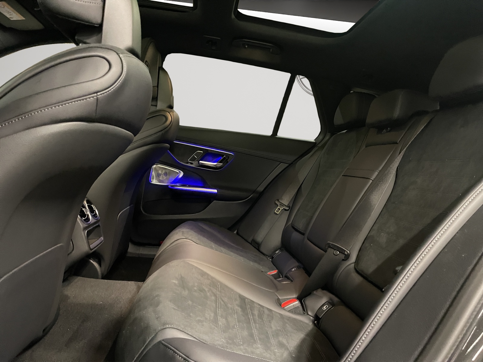 Image MERCEDES-BENZ C-220 C 220 d T 4 Matic Swiss Star