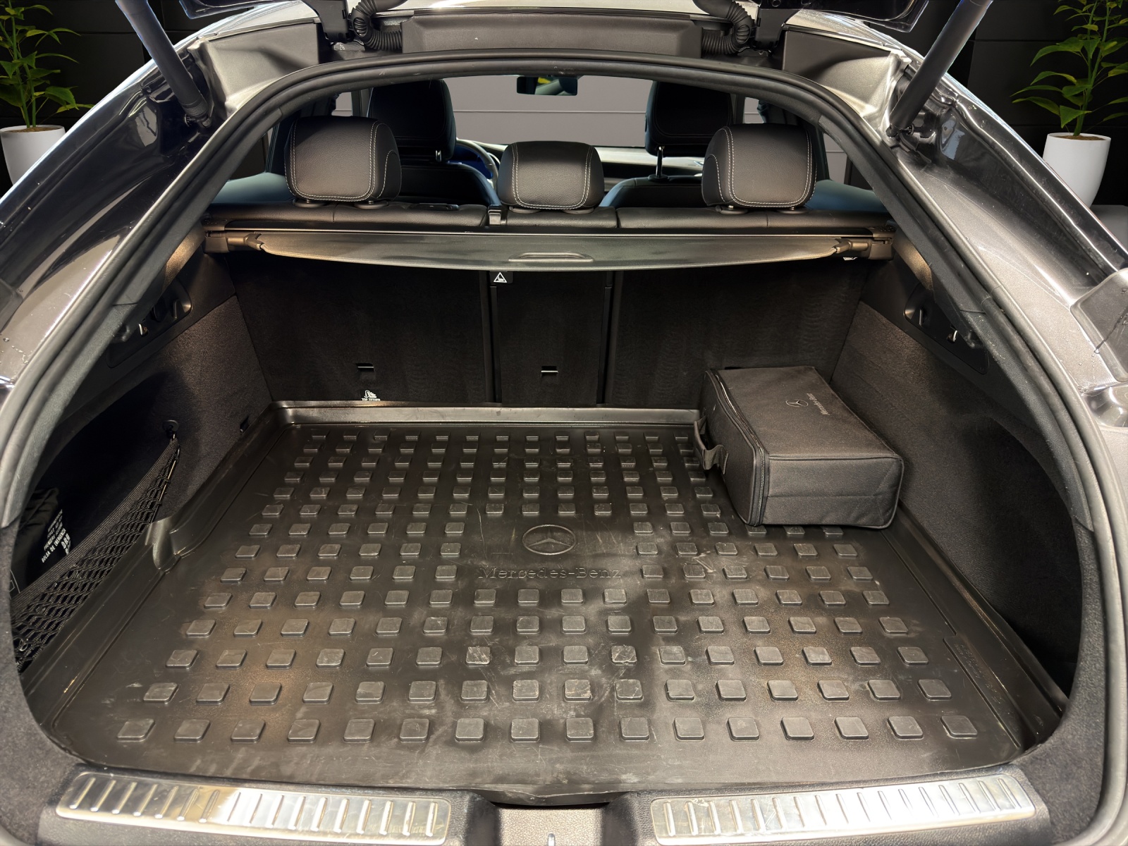 Image MERCEDES-BENZ GLC-300 GLC Coupé 300e AMGPlus 4M