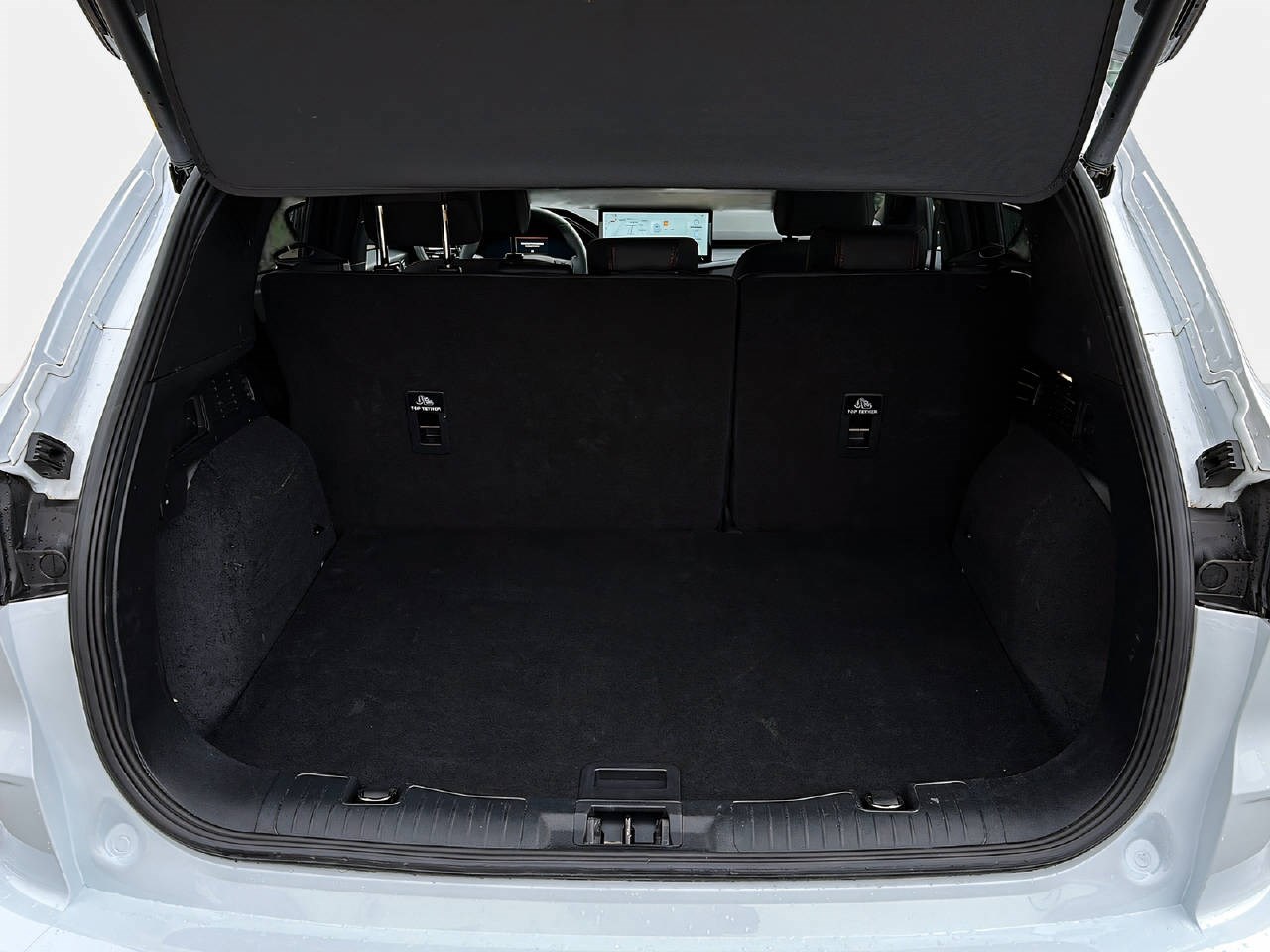 FORD Kuga 2.5 Hybrid ST-Line X 4x4-image-13