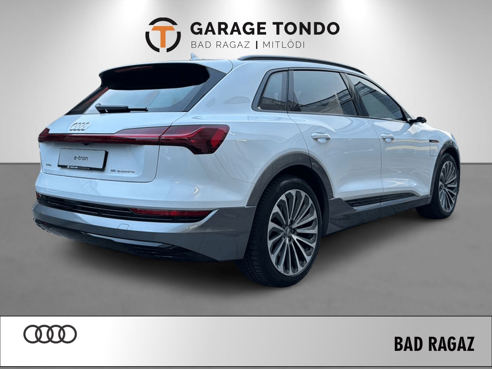 AUDI e-tron 55 Advanced quattro-showroom-element-3