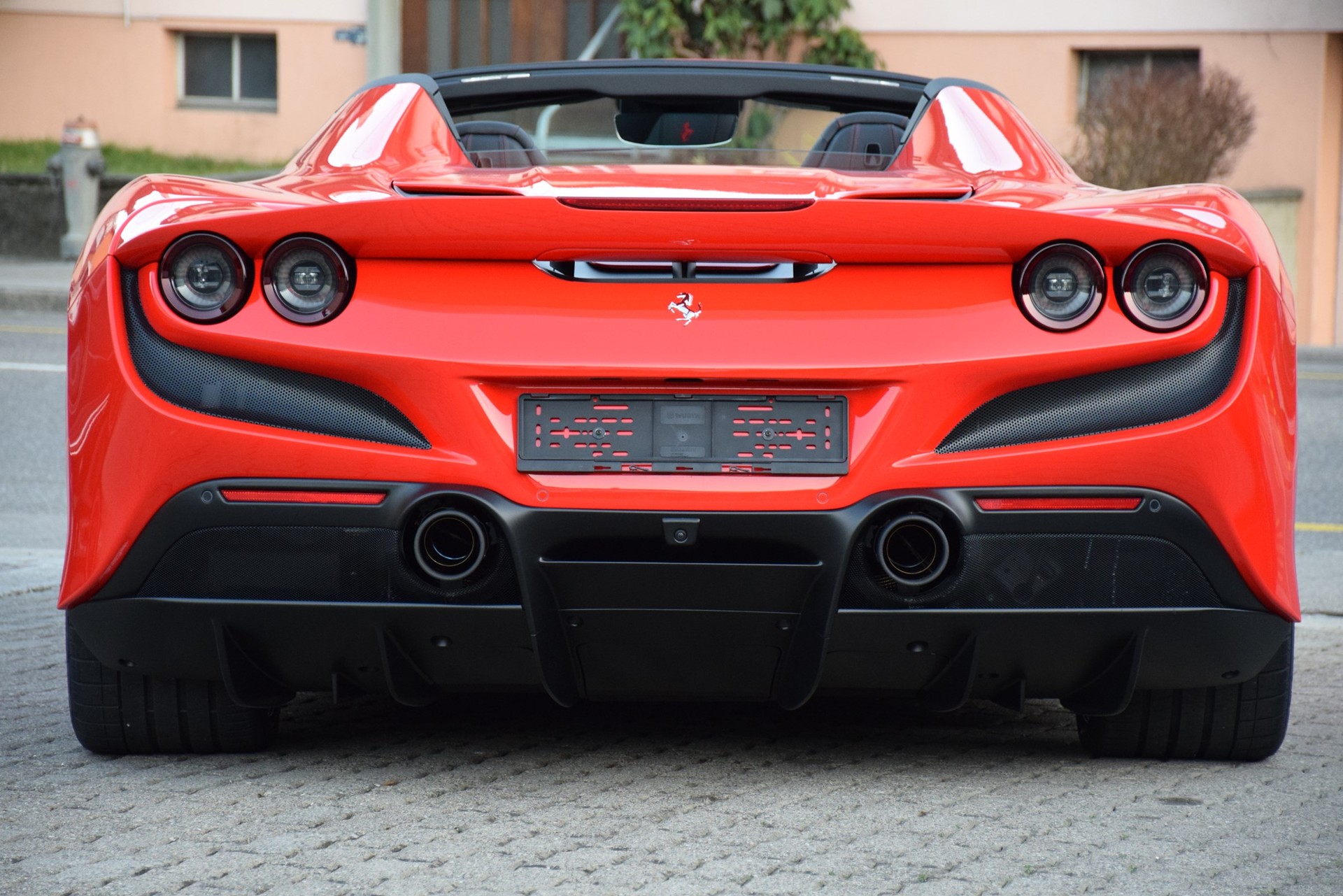 FERRARI F8 Spider-image-12