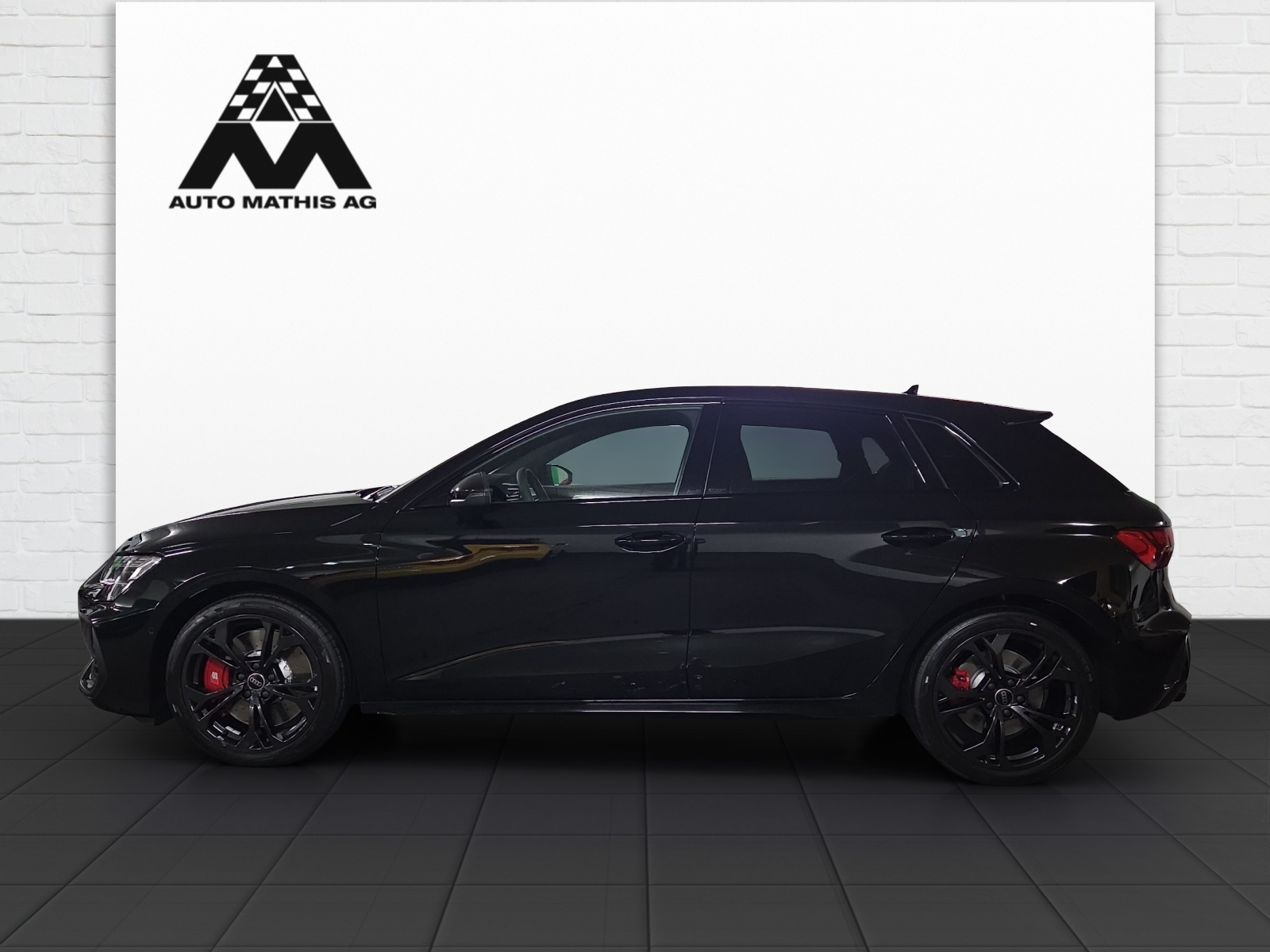 AUDI S3 Sportback 2.0 TFSI quattro-showroom-element-2
