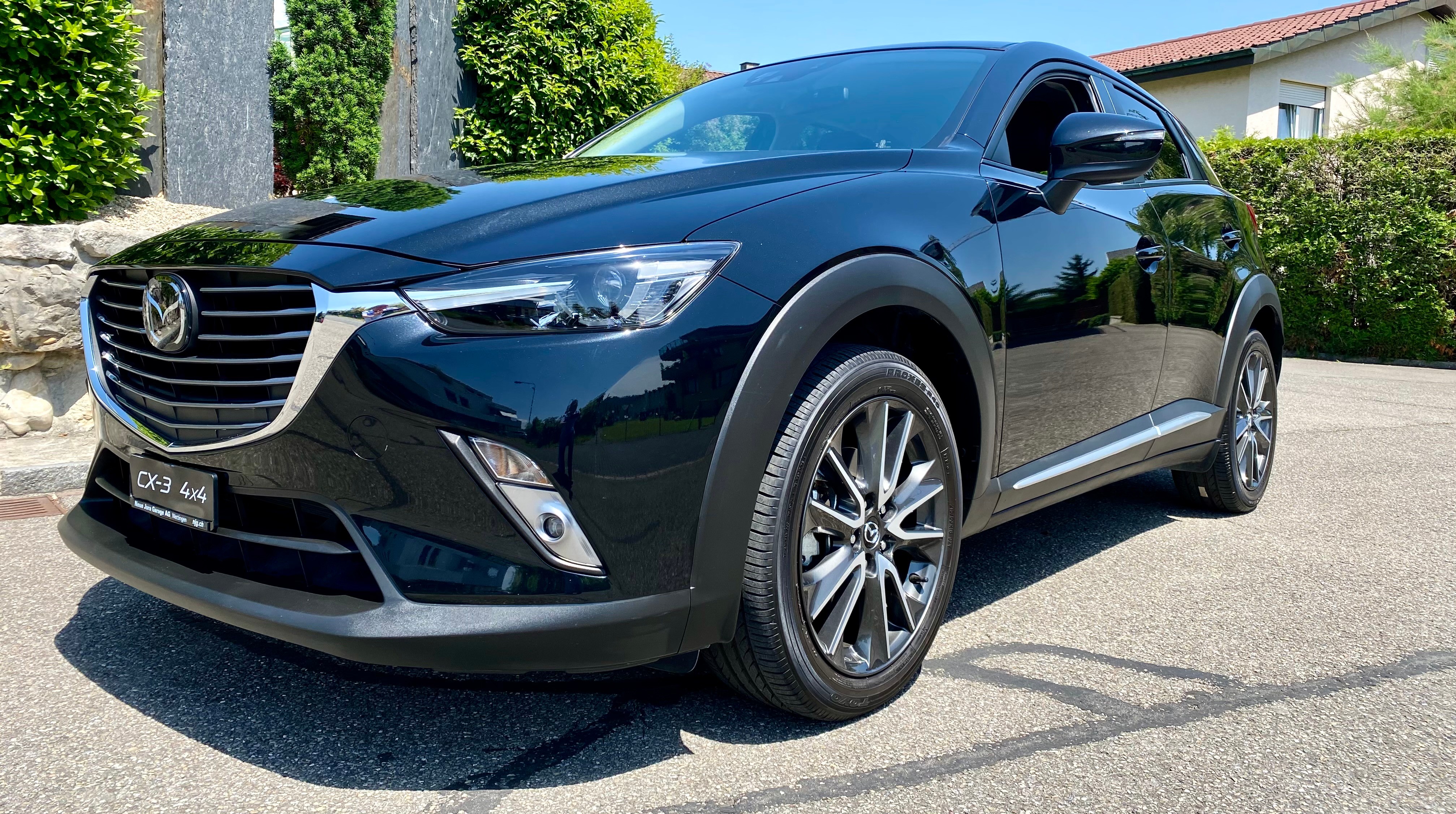 MAZDA  CX-3 2.0 Revolution (SUV / Gelndewagen)