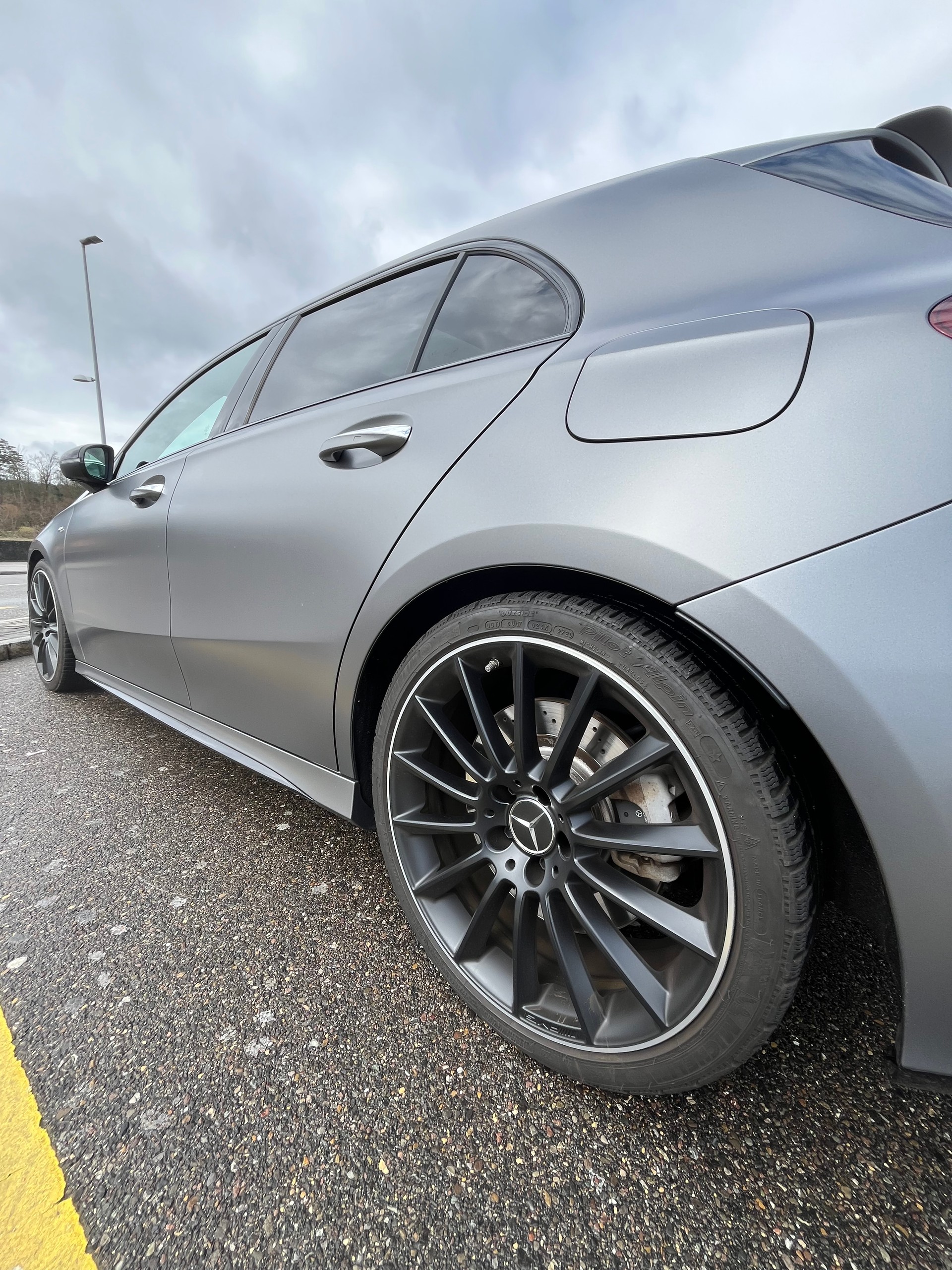 MERCEDES-BENZ A 35 AMG 4Matic Speedshift-image-12