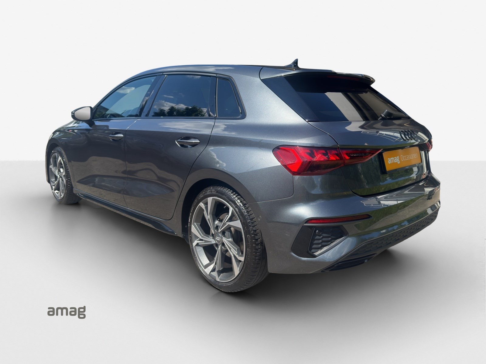 AUDI A3 Sportback 35 TDI S line-showroom-element-2