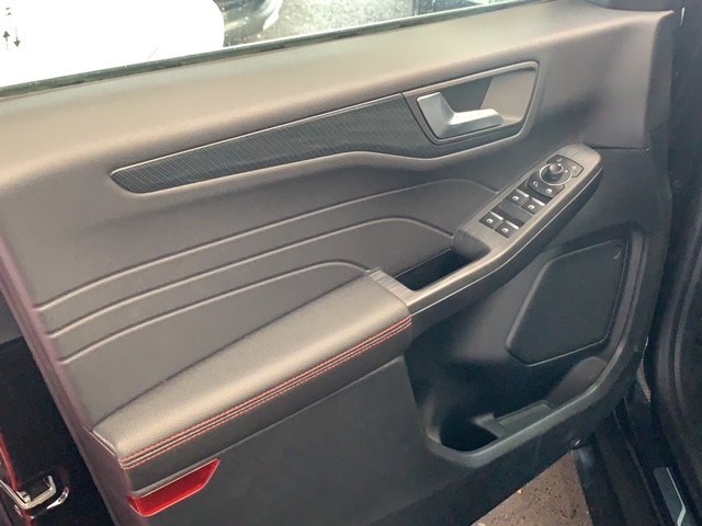 Image FORD KUGA Kuga 2.5 FHEV ST-Line X FWD