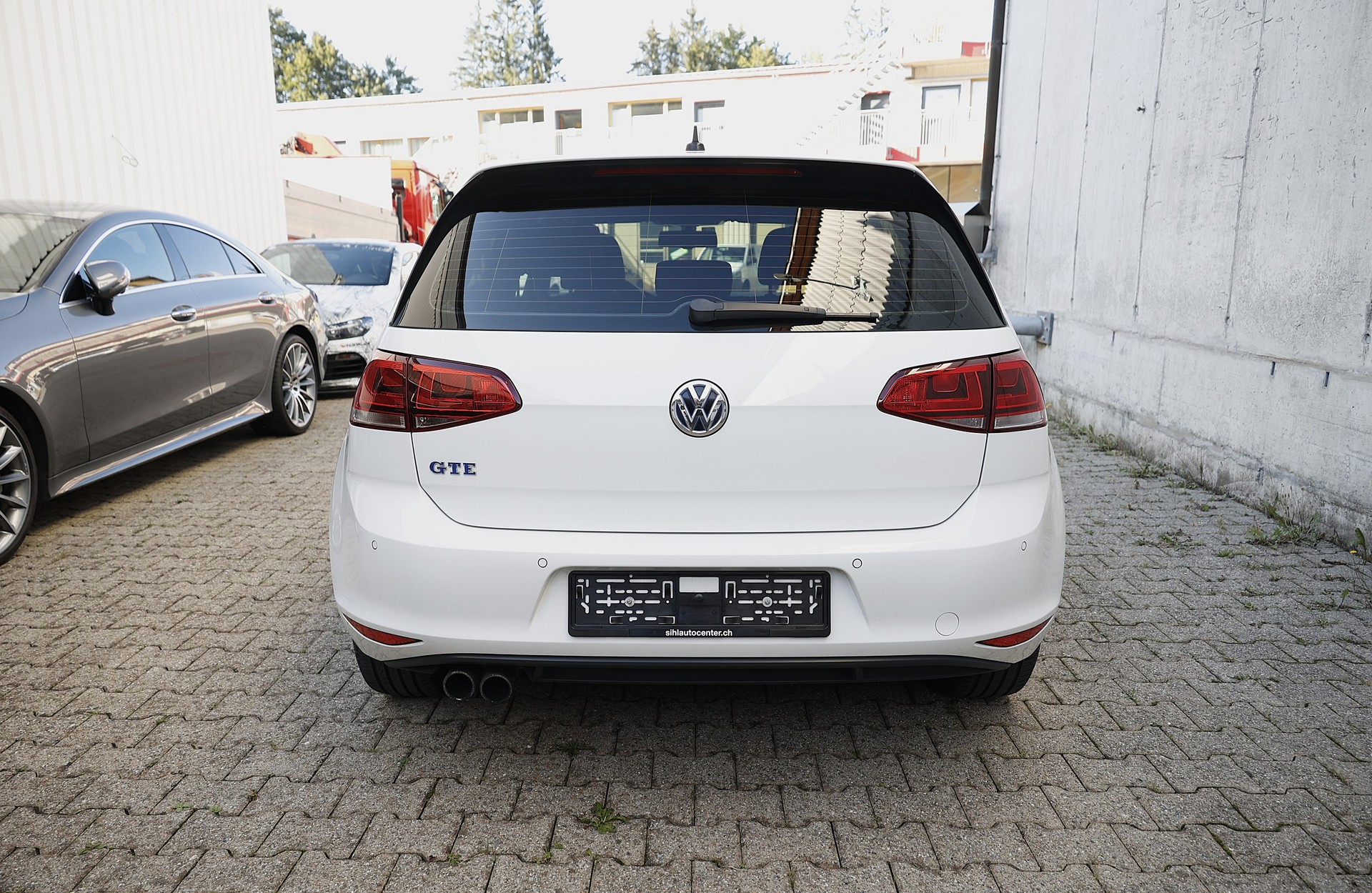 VW Golf 1.4 TSI GTE DSG-showroom-element-2