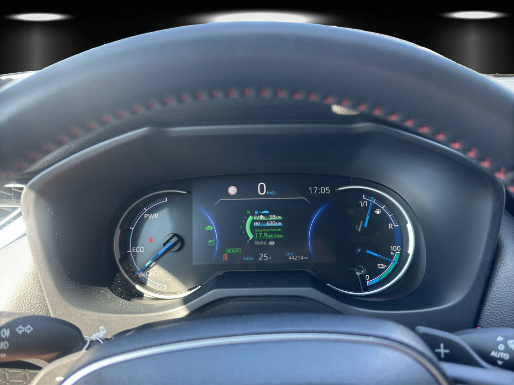 TOYOTA RAV-4 2.5 Plug-In-Hybrid Platinum-image-11