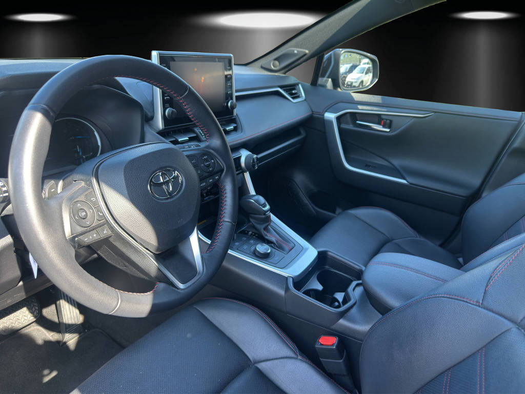 TOYOTA RAV-4 2.5 Plug-In-Hybrid Platinum-image-8