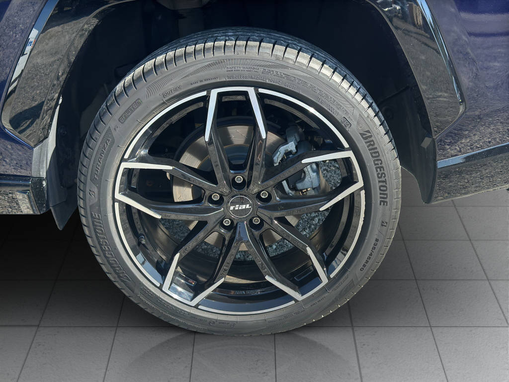 TOYOTA RAV-4 2.5 Plug-In-Hybrid Platinum-image-14