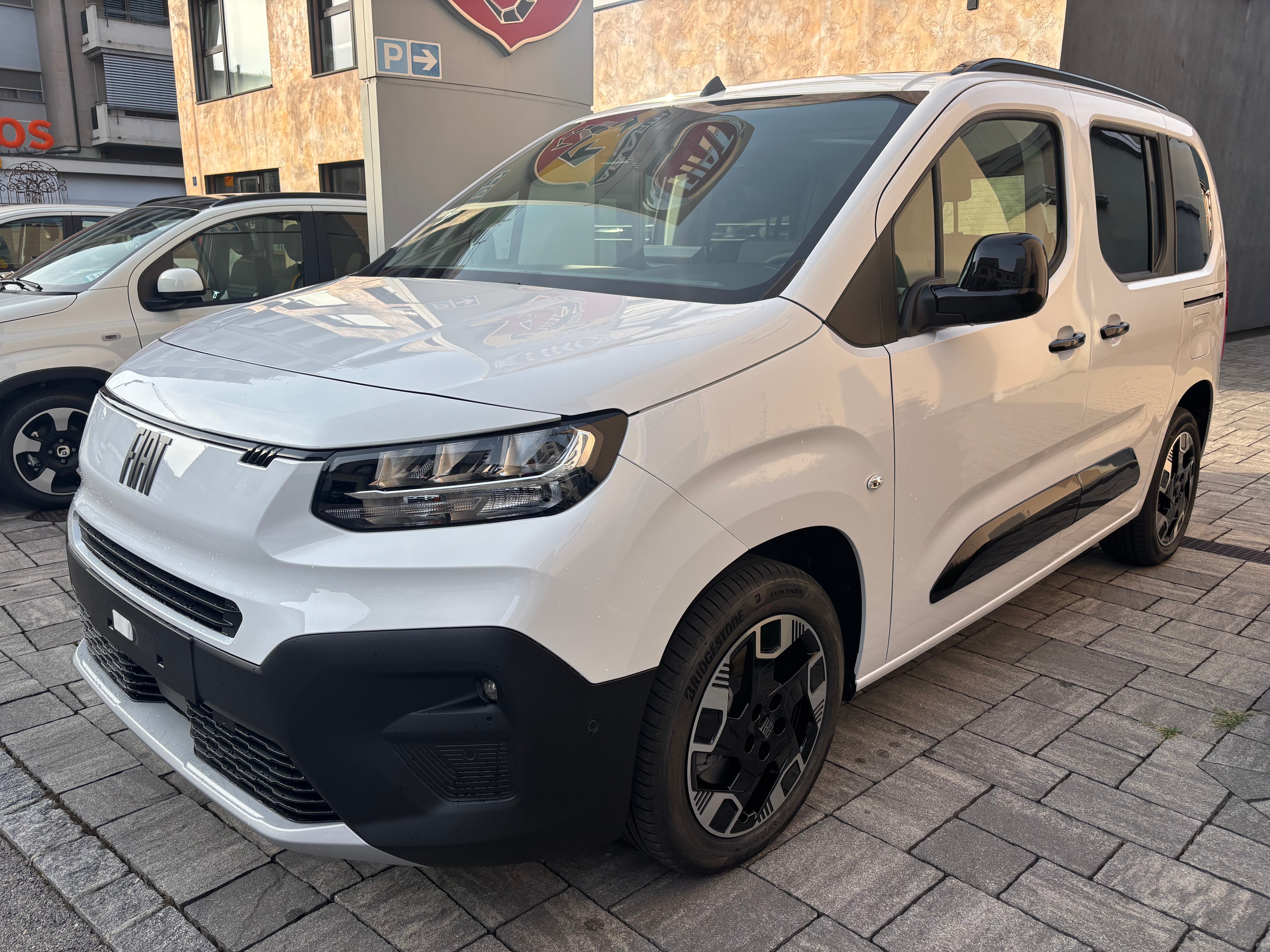 FIAT E-Doblò Elektro (Kompaktvan / Minivan) Fiat FIAT E-Doblò Elektro (Kompaktvan / Minivan)
