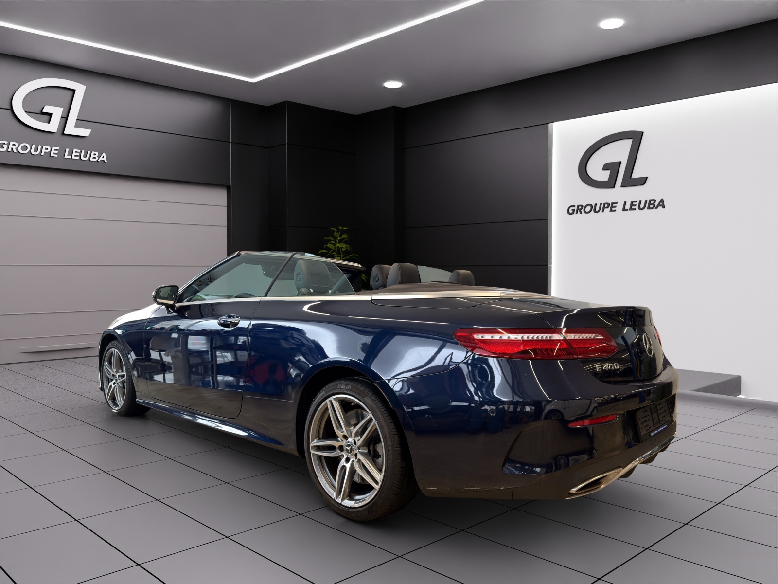 Image MERCEDES-BENZ E-400 E 400 Cabriolet AMG Line 4 Matic 9G-Tronic