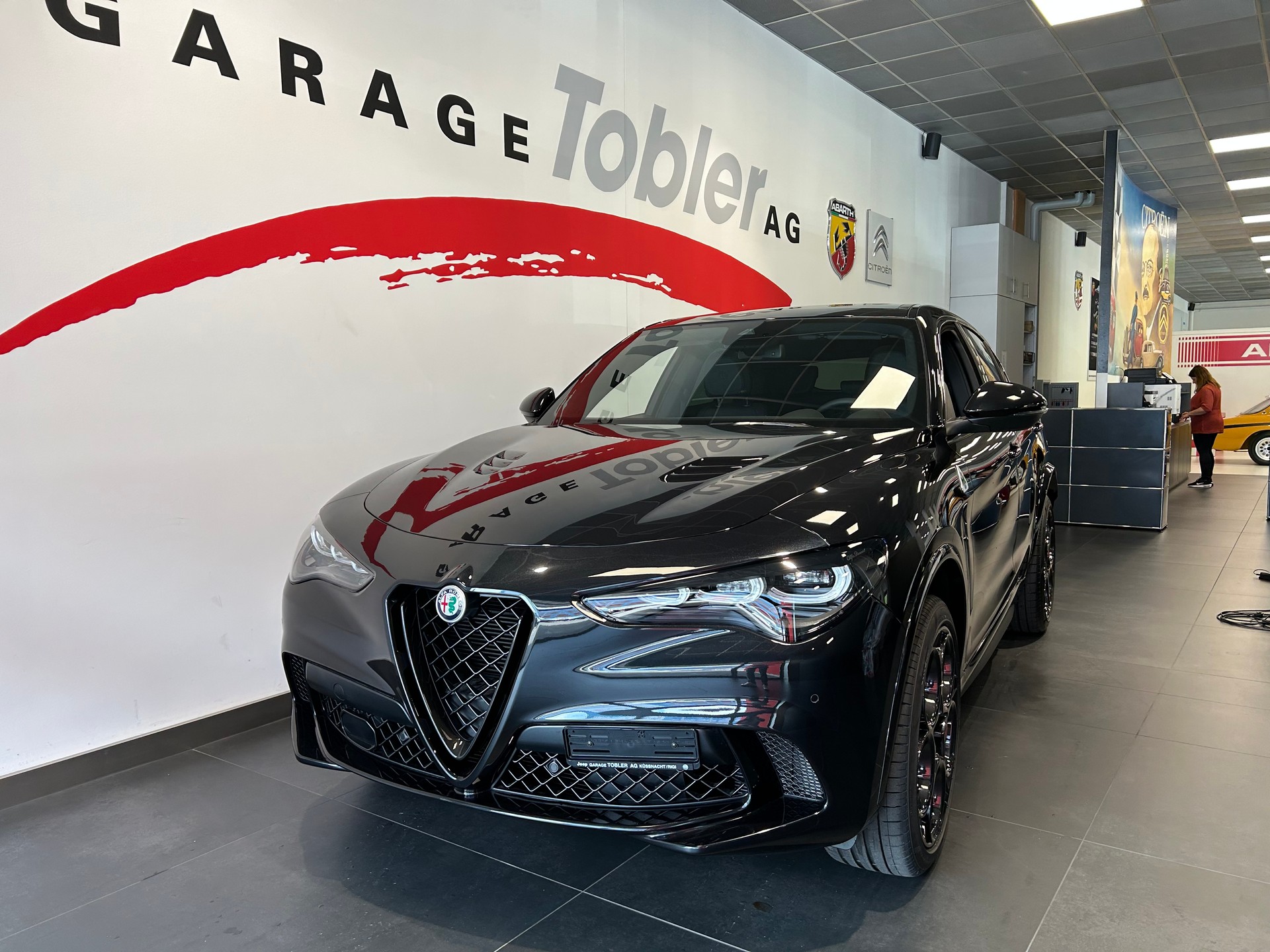 ALFA ROMEO Stelvio 2.9 V6 Quadrifoglio Q4 AT8-showroom-element-1