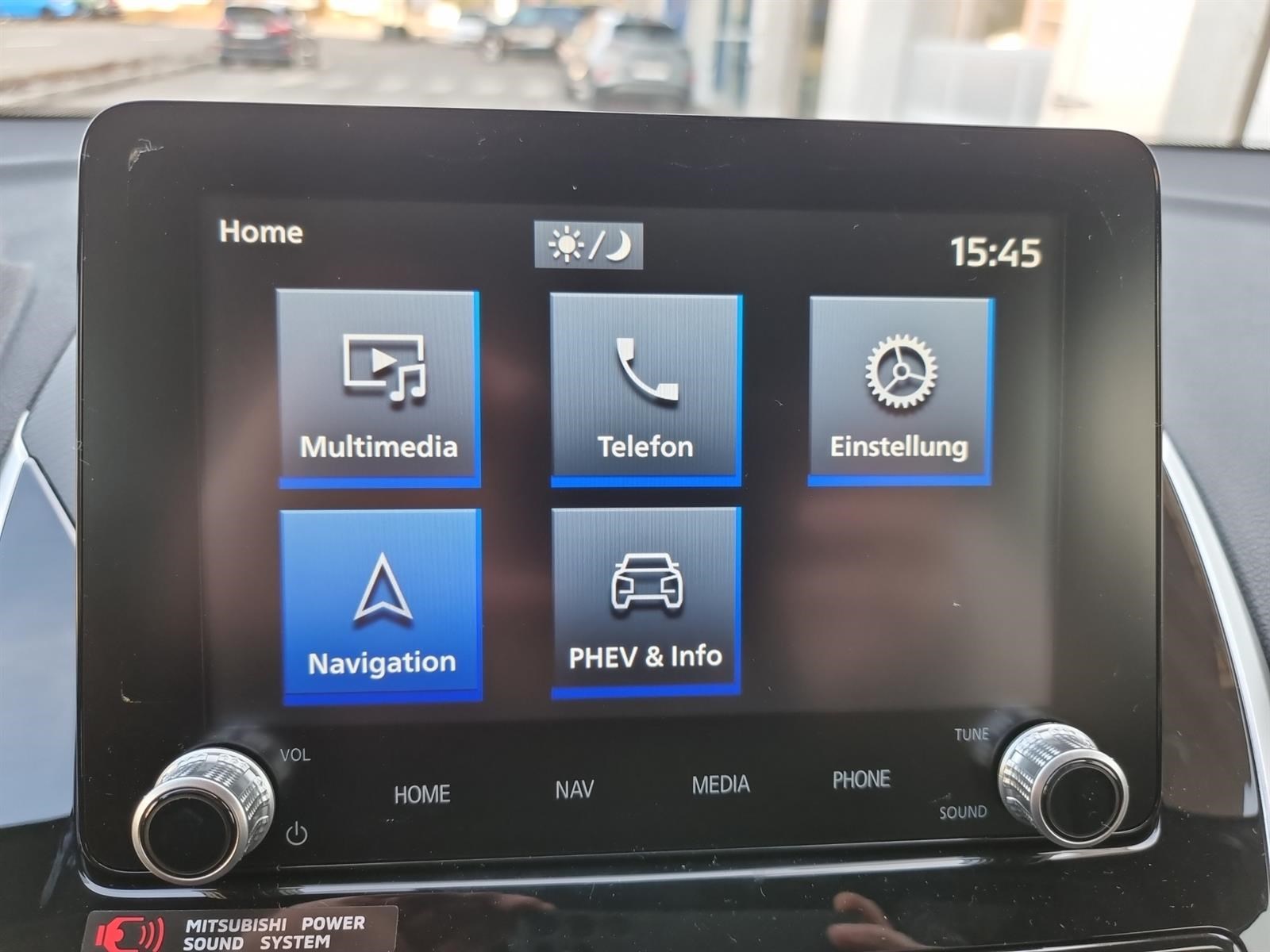 MITSUBISHI Eclipse Cross 2.4 PHEV Intense 4x4-image-6