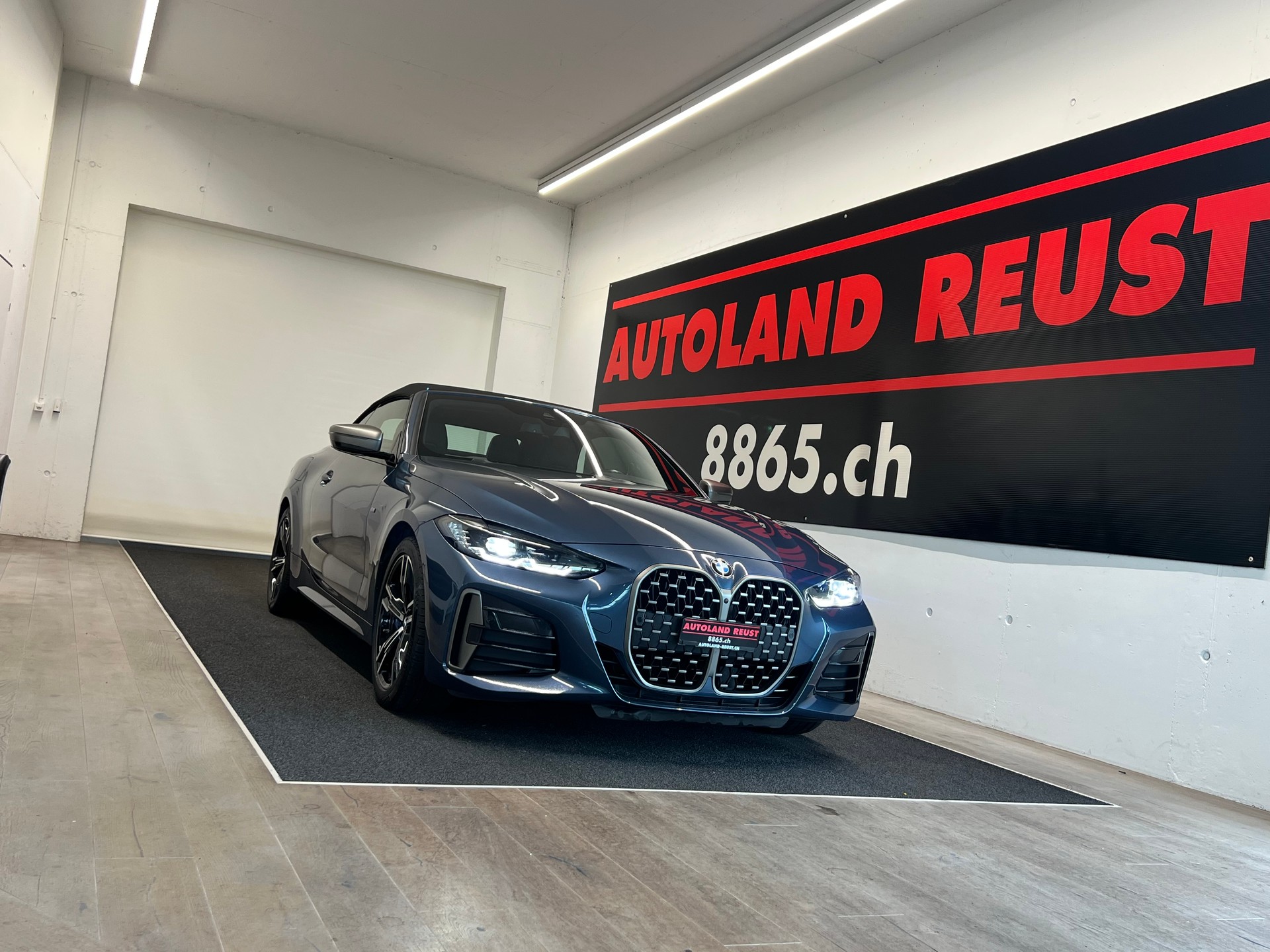 BMW M440i xDrive 48V Cabriolet Steptronic-showroom-element-1
