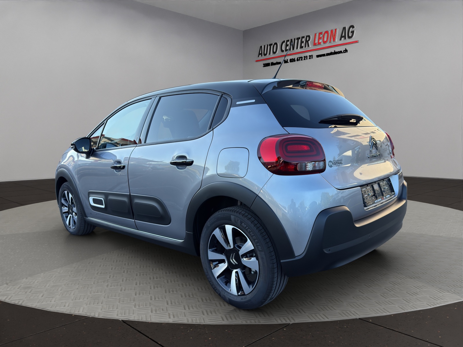 CITROEN C3 1.2i PureTech Shine EAT6-showroom-element-3