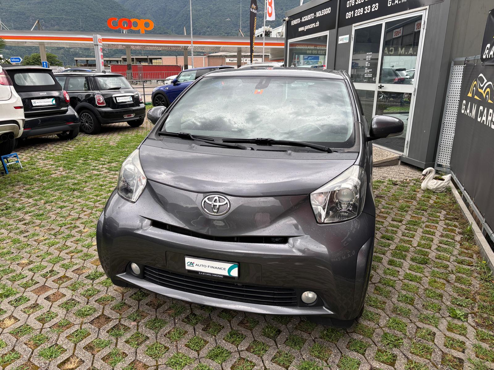 TOYOTA iQ 1.0 VVT-i Linea Terra