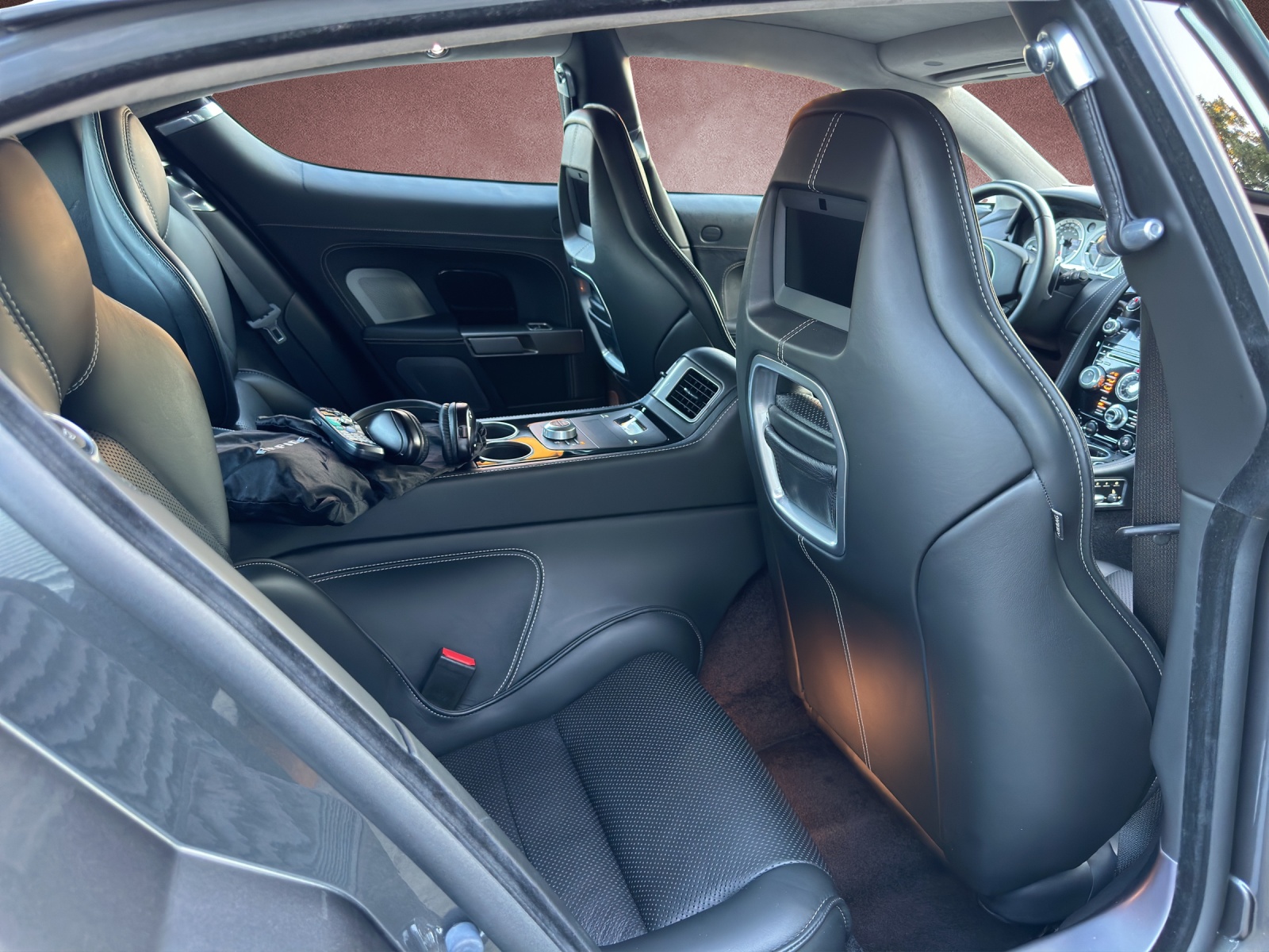 ASTON MARTIN Rapide 5.9 V12 Touchtronic 2-image-8