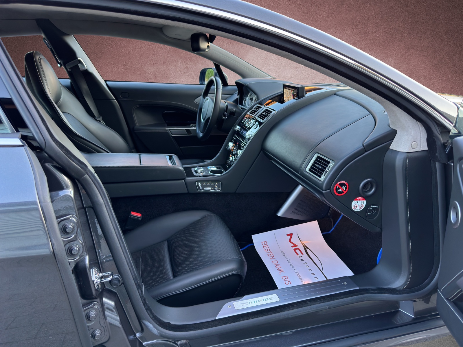 ASTON MARTIN Rapide 5.9 V12 Touchtronic 2-image-11