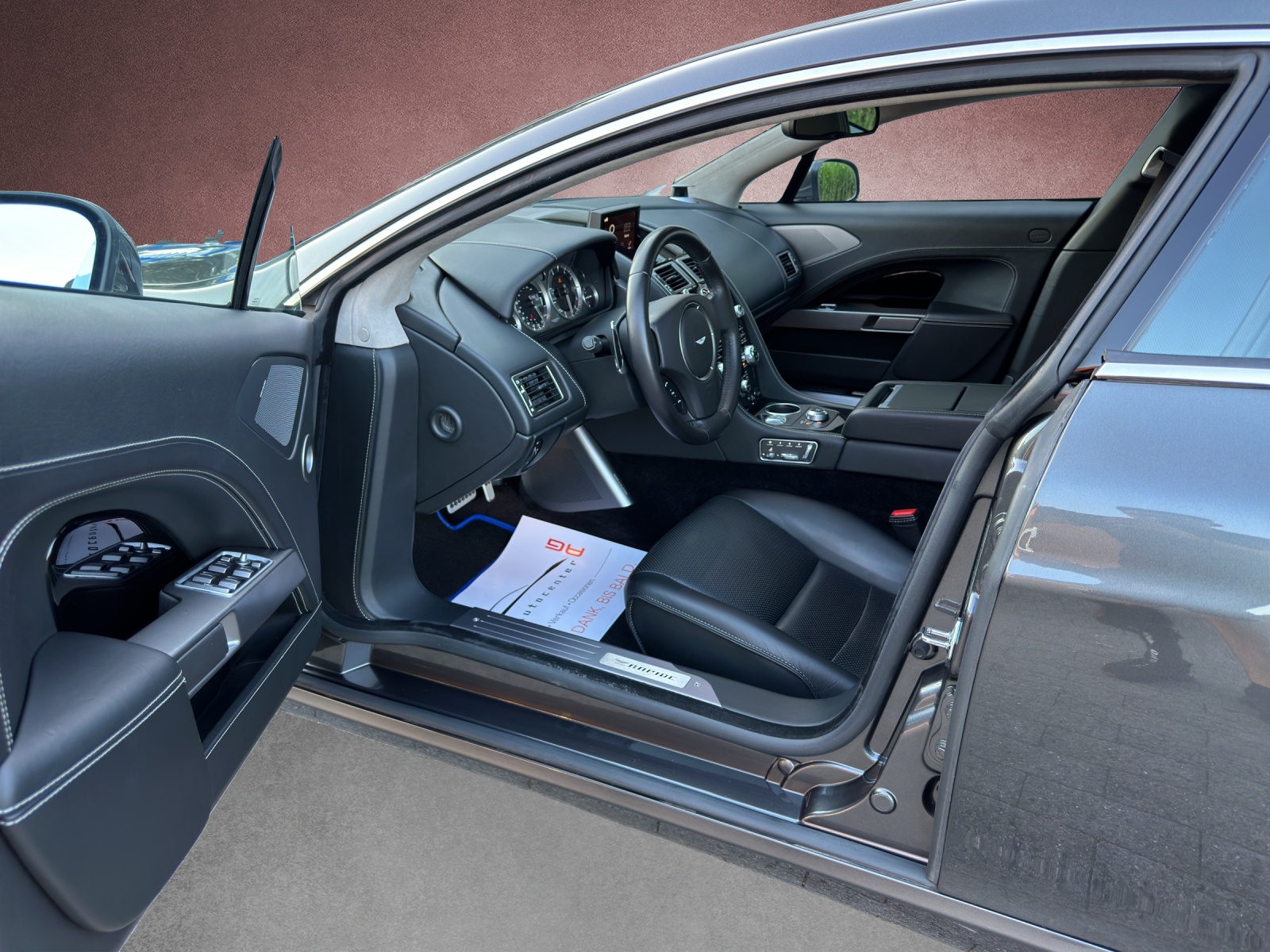 ASTON MARTIN Rapide 5.9 V12 Touchtronic 2-image-5