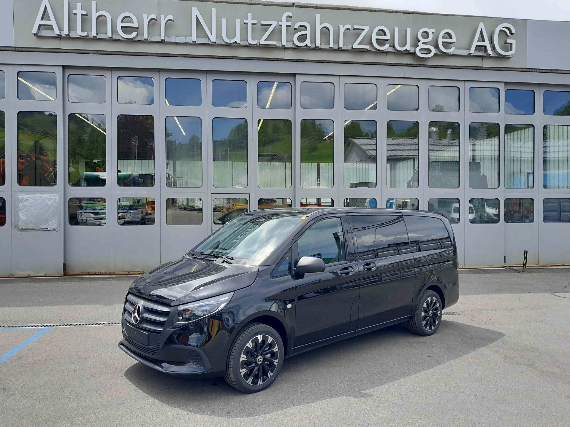 MERCEDES-BENZ VITO, Bus Occasionen kaufen AutoScout24