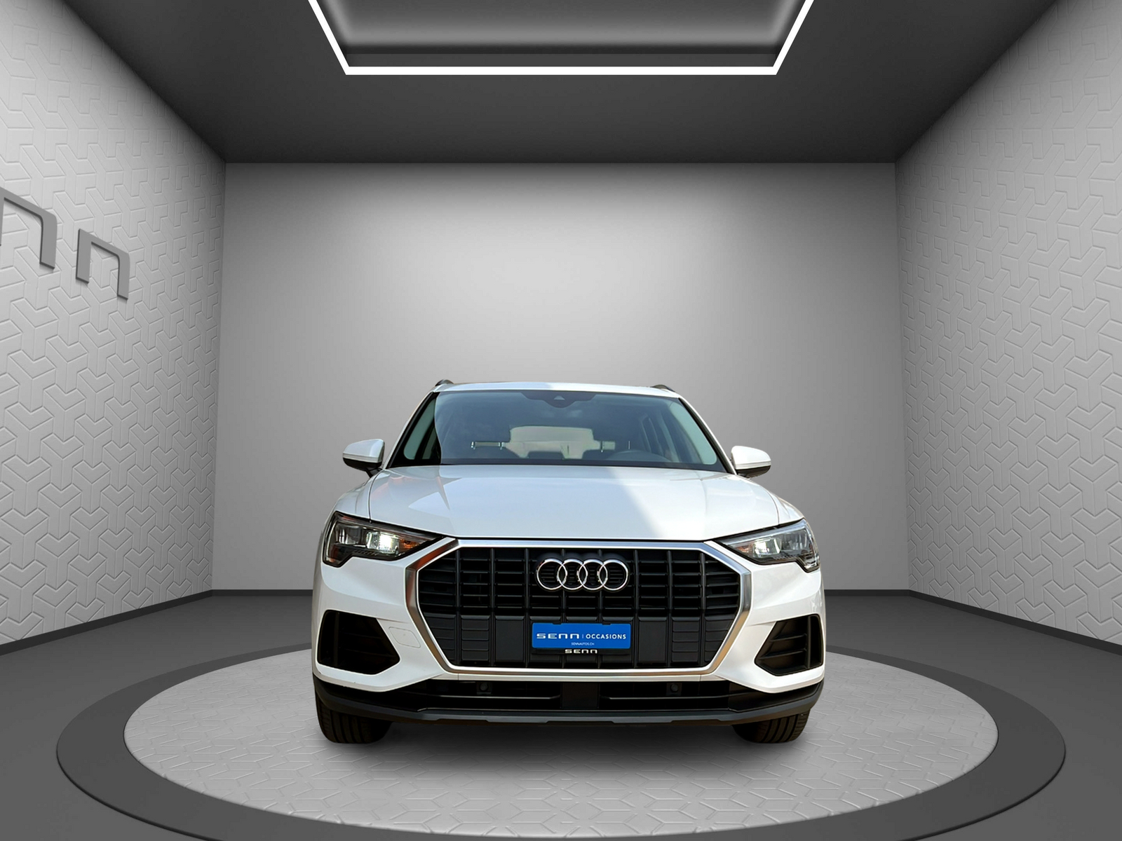 AUDI Q3 35 TFSI-showroom-element-3