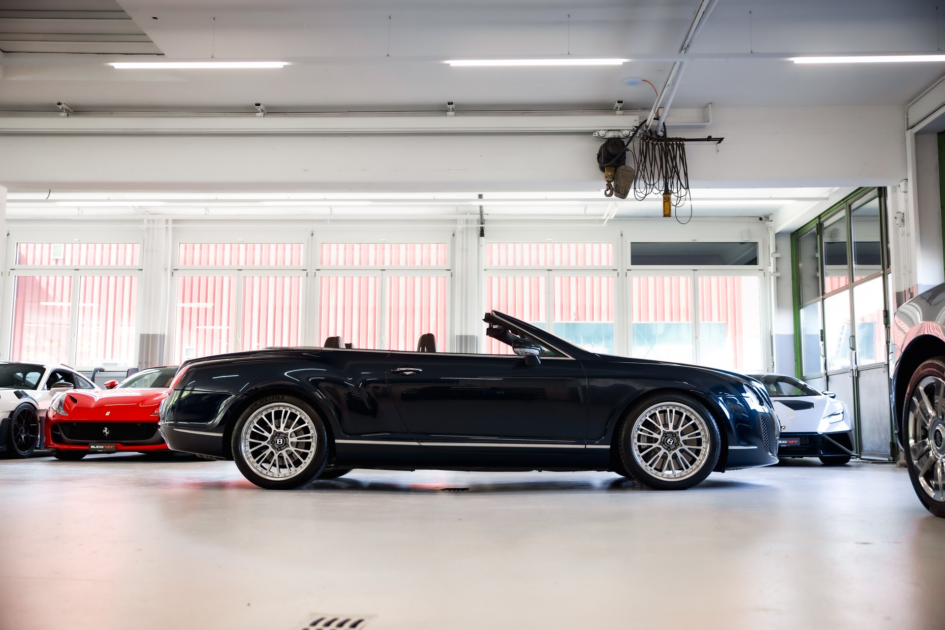 BENTLEY Continental GTC 6.0 Supersports Look-showroom-element-3