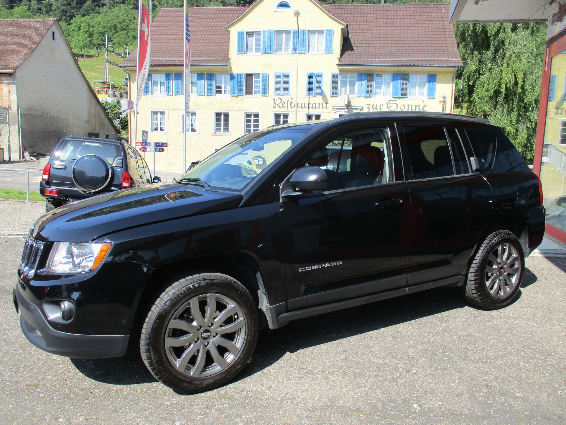 JEEP Compass 2.4 Limited CVT-showroom-element-3