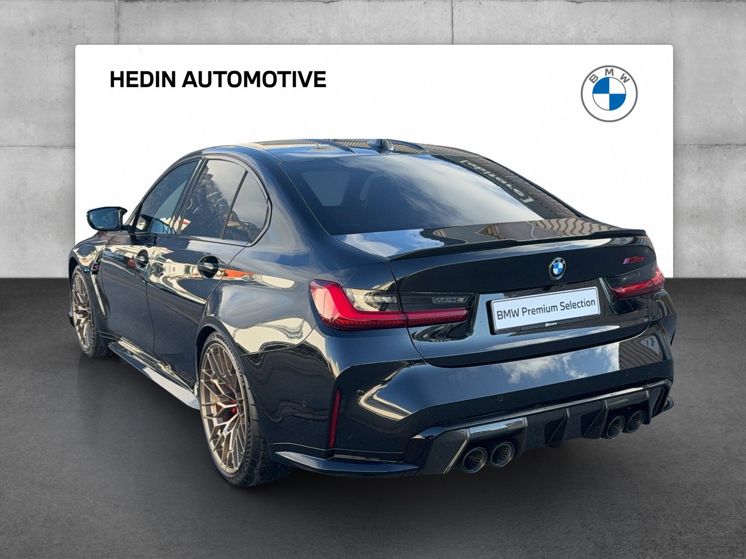 BMW M3 CS-showroom-element-2