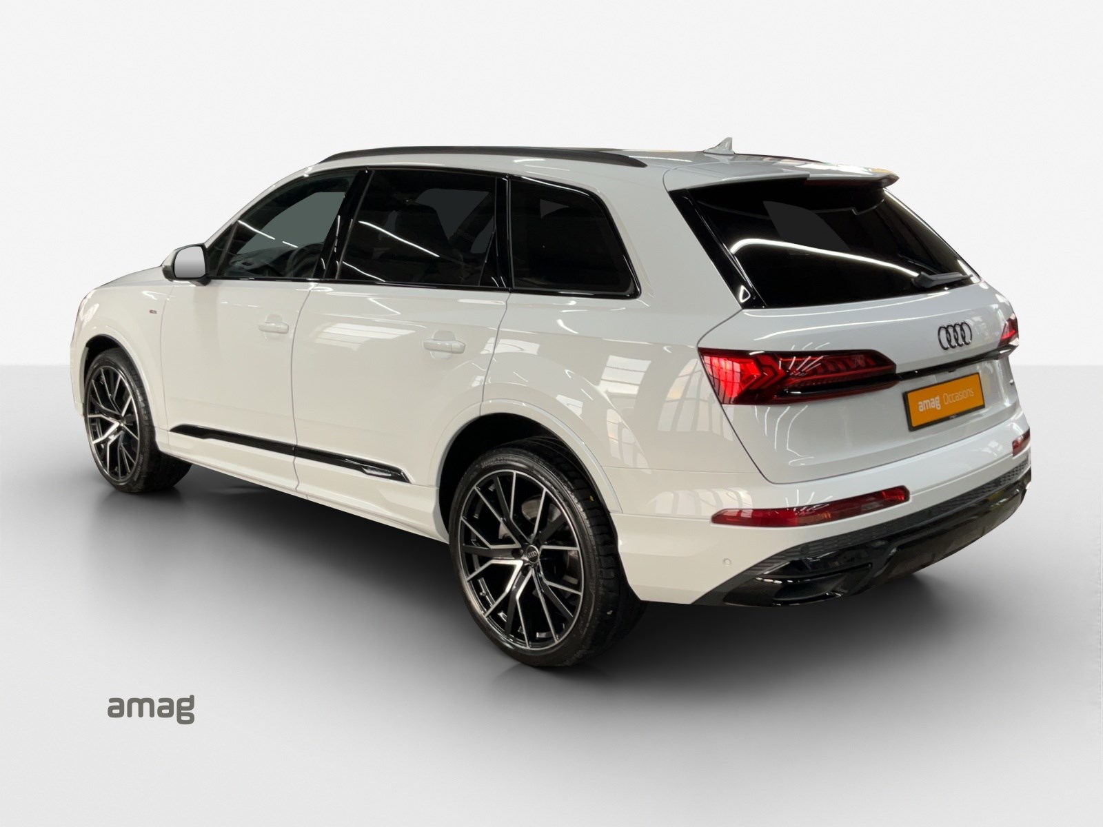 AUDI Q7 50 TDI quattro S Line tiptronic-showroom-element-2