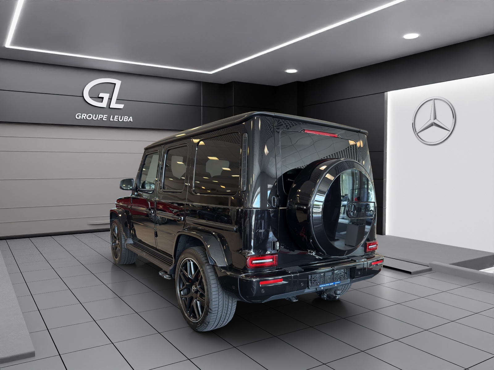 MERCEDES-BENZ G 63 AMG 9G-Tronic-showroom-element-3