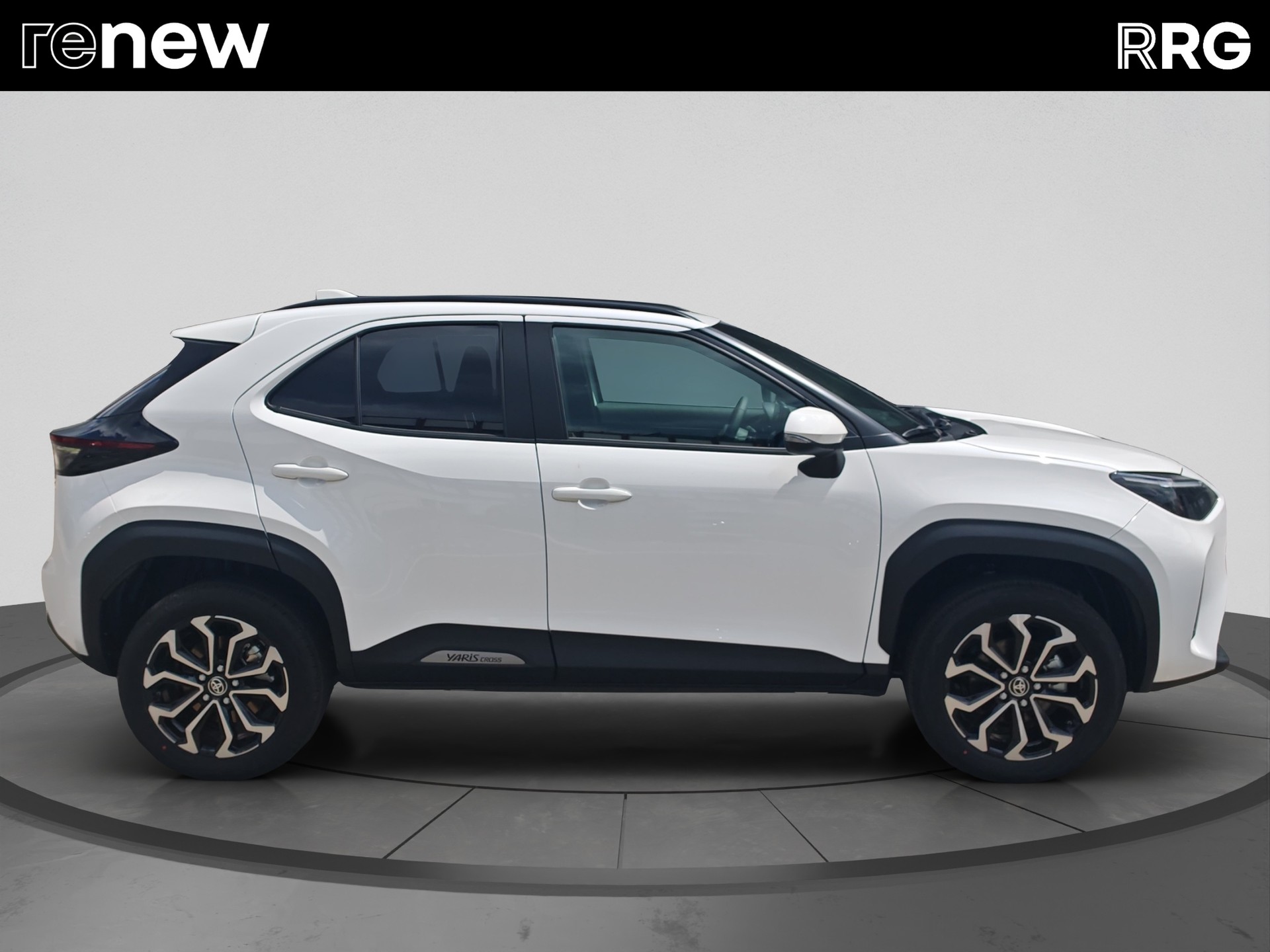 TOYOTA Yaris Cross 1.5 Trend e-CVT-showroom-element-1