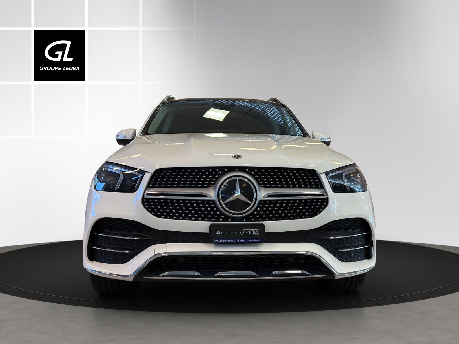 MERCEDES-BENZ GLE 350 e AMG Line 4M 9G-showroom-element-1