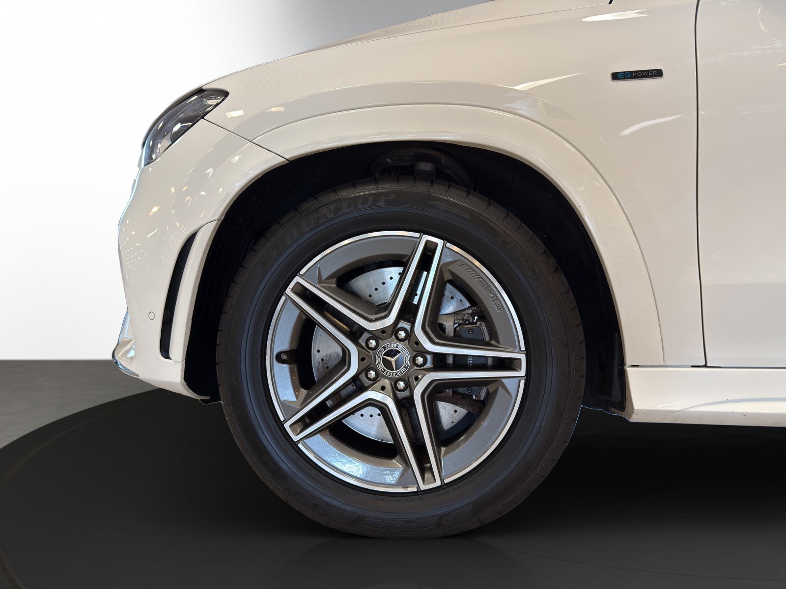 MERCEDES-BENZ GLE 350 e AMG Line 4M 9G-showroom-element-3