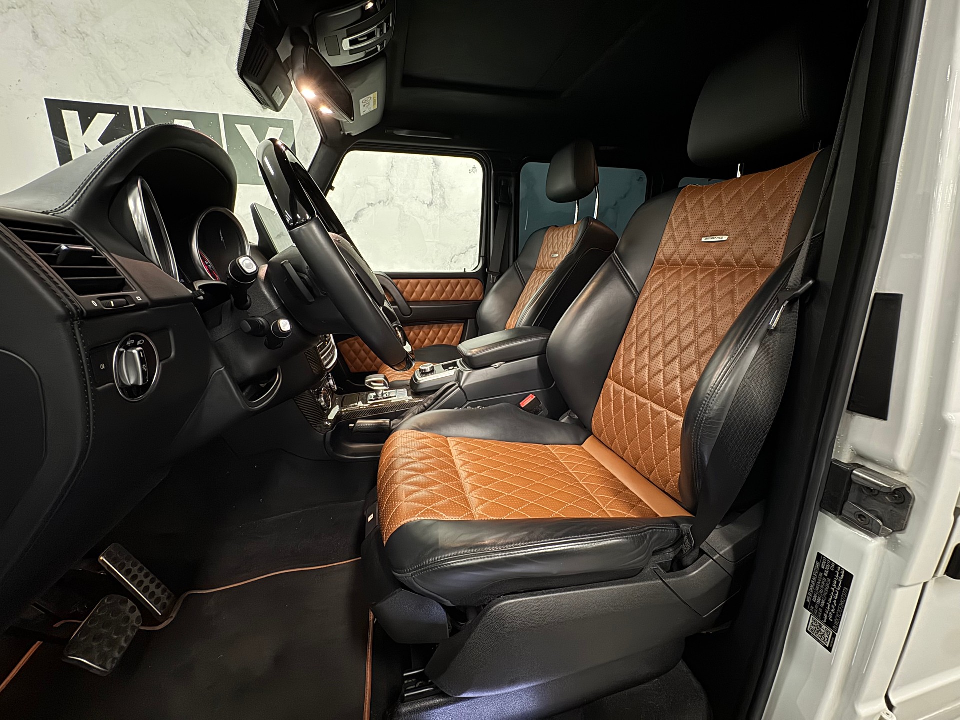 MERCEDES-BENZ G 63 AMG Speedshift Plus 7G-Tronic-image-5
