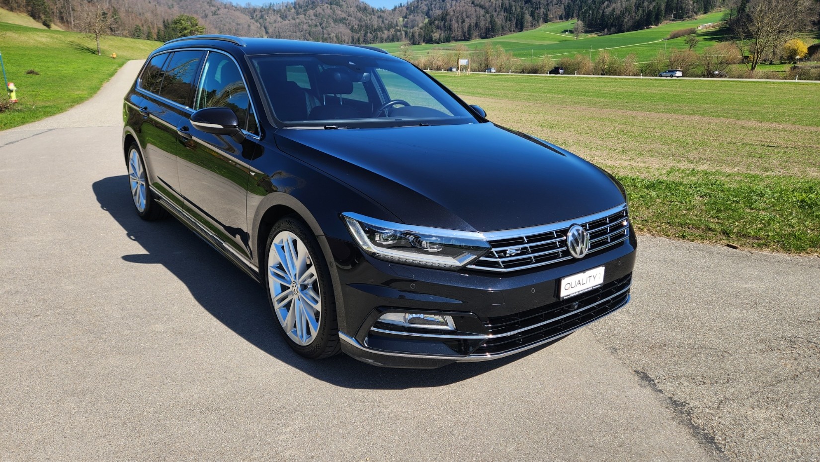 VW Passat Variant 2.0 TDI SCR BMT Sport DSG R-Line-image-0