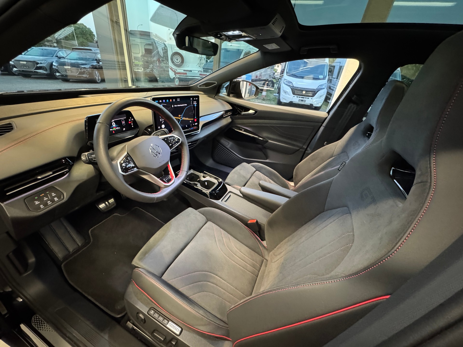 VW ID.4 GTX 77 kWh 4Motion (340PS) *Np.83'530.-* AHK PanoDach el.Sitze mit Memory🇨🇭CH Auslieferung-image-13