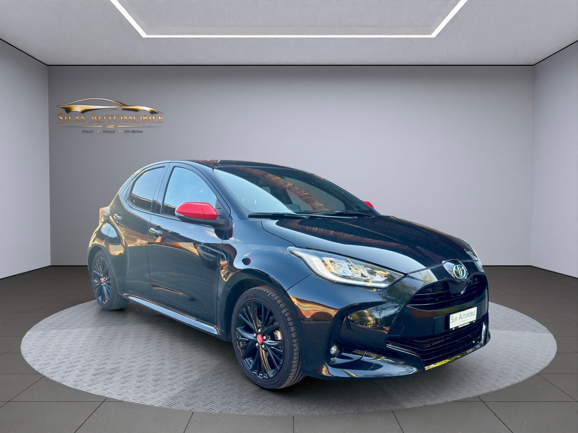 TOYOTA Yaris 1.5 Pop e-CVT