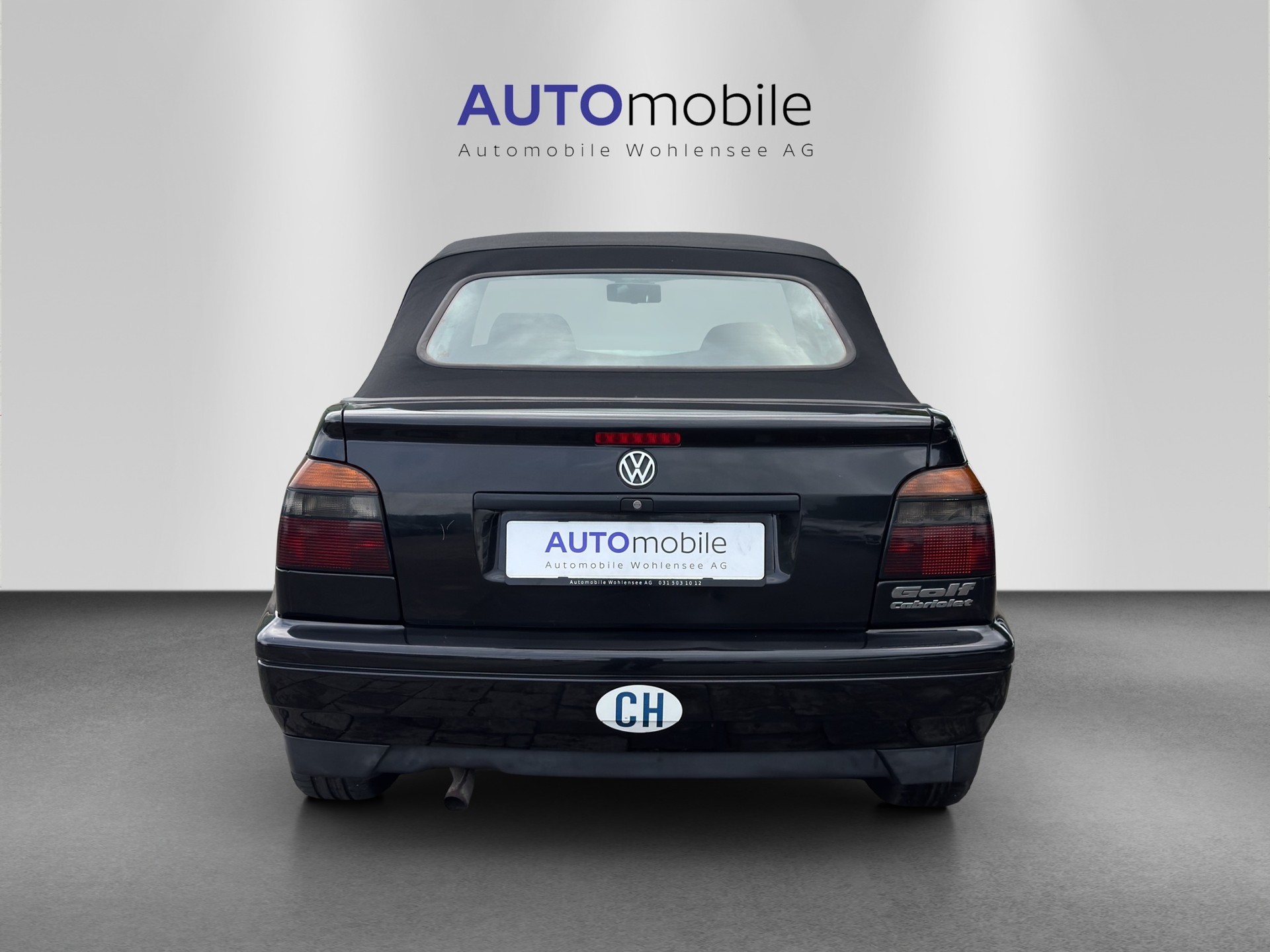VW Golf Cabriolet 2000 Swiss Classic-image-5